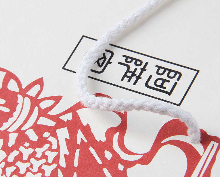 保健品的包裝袋工廠能不能解決金銀油墨脫落？別搞笑啦